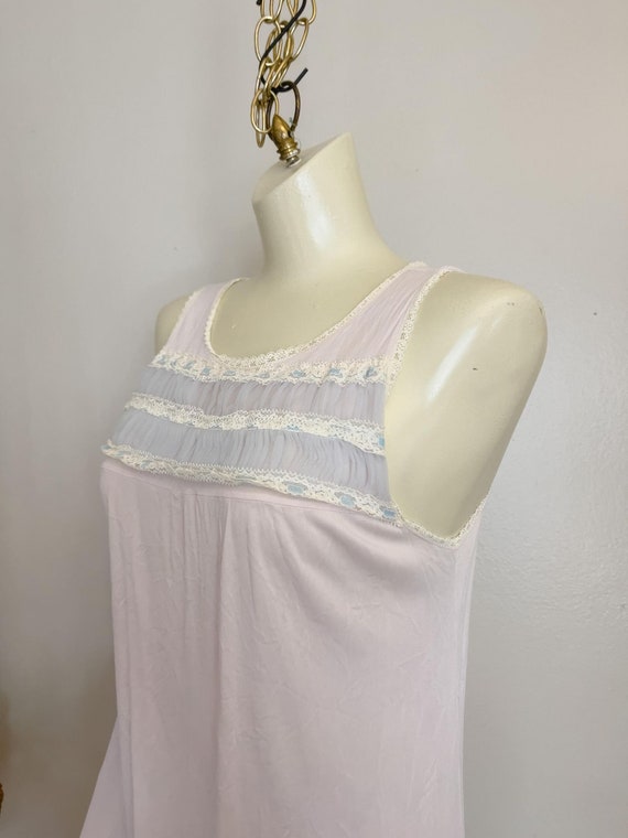 70s Vintage Two (2) Piece Nightgown Set Light Pur… - image 8