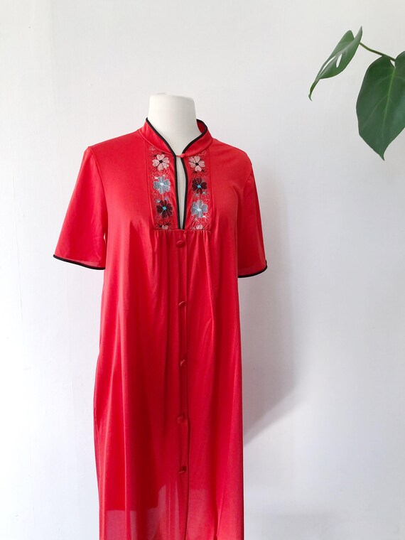 Vintage 70s Oriental Womens Nightgown Small Red F… - image 2