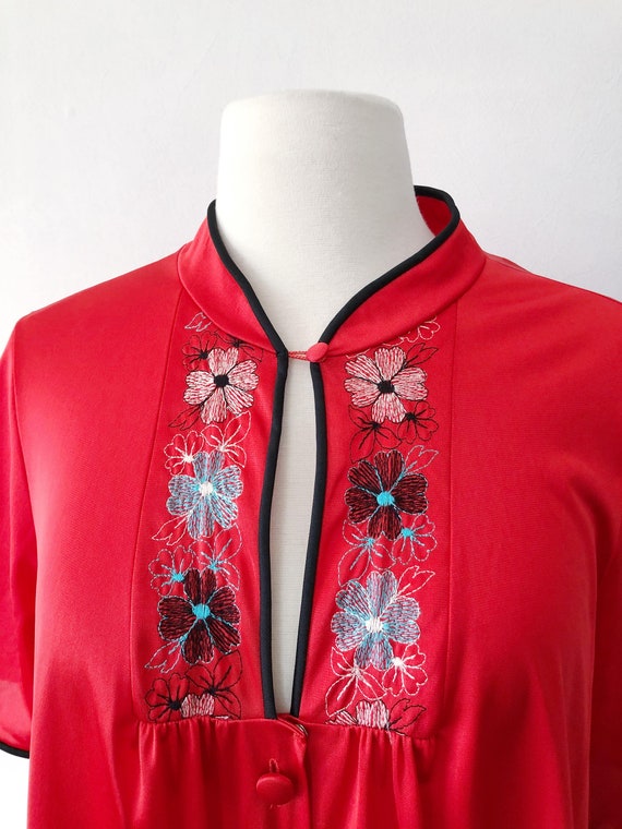 Vintage 70s Oriental Womens Nightgown Small Red F… - image 3