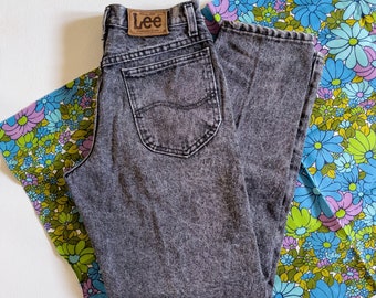 Acid Washed LEE Jeans Gray 29x30 80s 90s Retro High Waisted Mom Jeans