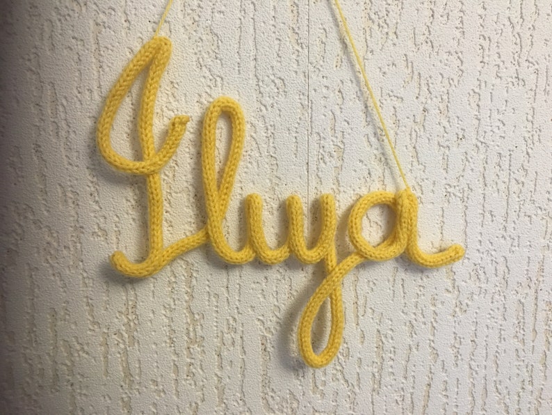 mot sur la croix en 3 lettres