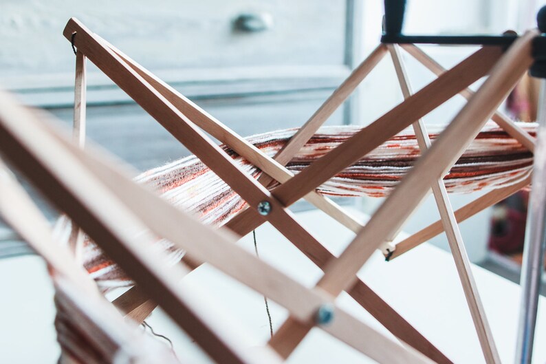 Swift yarn winder Umbrella yarn swift Umbrella skein winder Etsy