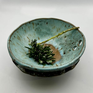 Ceramic Herb Stripper Bowl – Rustic Handmade Kitchen Tool, Artisan Herb Prep Dish