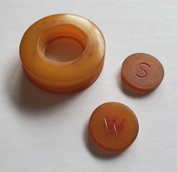 Apple Juice Catalin Directional Indicators, Wind Discs for Mahjong; E, S, W N, East, South, West, North in Holder