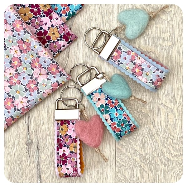 Liberty Posy Keyring