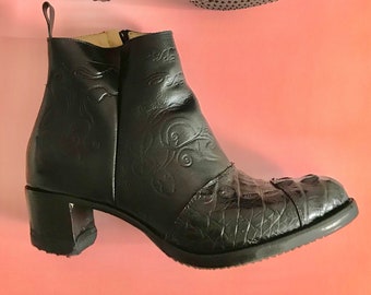 Vintage Black Leather Alligator Heeled Boot