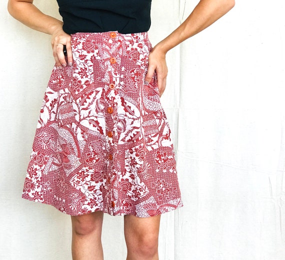 Vintage Red Patterned Skirt - image 2