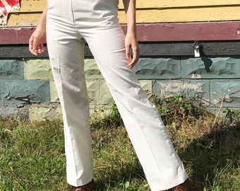 Högmidjade vintagebyxor