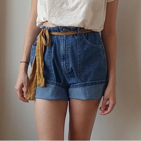 scrunch waist jean shorts
