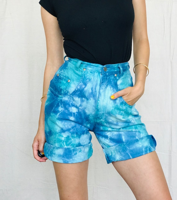 High Waisted Bermuda Shorts