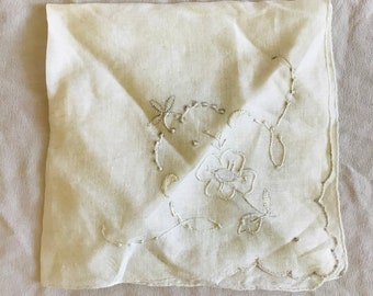 Vintage Handkerchief Women - Bridal Handkerchief - White Handkerchief - White Handkerchief Women - Wedding Handkerchief - Hanky