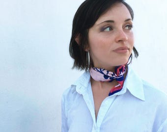 Ivy Pink Scarf: Handmade Silky Touch Bandana with Leaf Design