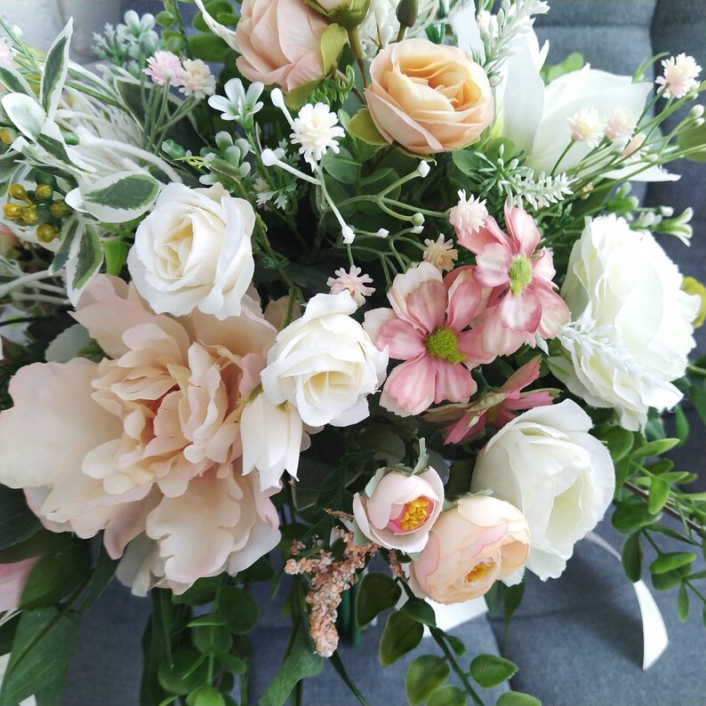 Peach white bridal bouquet Wild flower bouquet Peony bride/'s bouquet Peach peony bouquet Spring summer wild greenery bouquet Rustic wedding