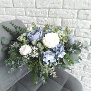 Staubblauer Eukalyptusstrauß Blaue Pfingstrose Brautstrauß Brautstrauß Hochzeitsblumenstrauß Grauweidenstrauß Alternativer Brautstrauß