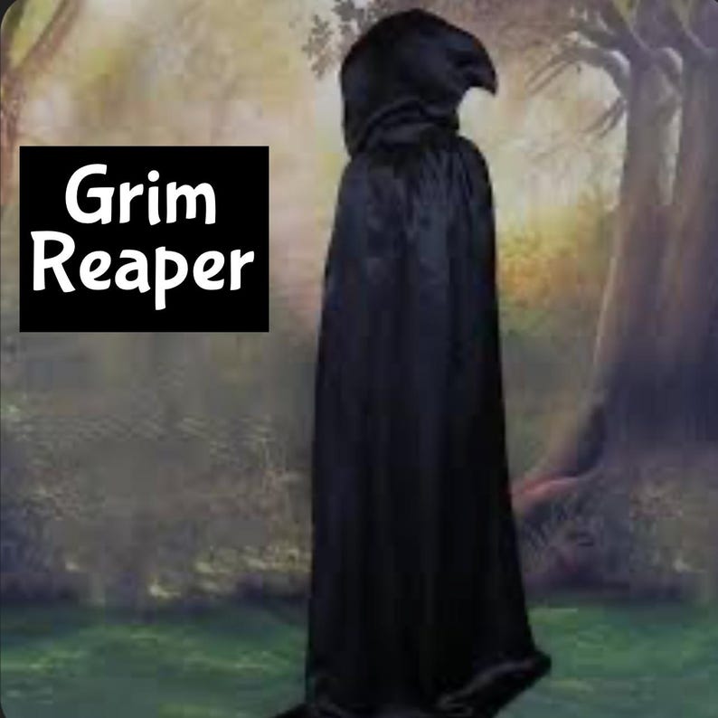 K&ouml;nnte beinhalten: Ein schwarzer Kapuzenumhang mit langem, flie&szlig;endem Design. Der Umhang ist aus weichem, seidenartigem Stoff gefertigt und hat ein dramatisches, geheimnisvolles Aussehen. Der Text "Grim Reaper" ist auf dem Bild zu sehen.