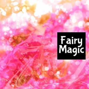 Pode incluir: Um fundo abstrato rosa e branco com um quadrado preto que diz "Fairy Magic" em texto branco.