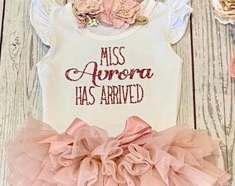 Personalized Newborn Outfit: Rose Gold Glitter Onesie, Tutu, Headband