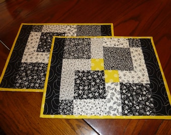 Yellow/Black Quilted Placemats - Set of 2