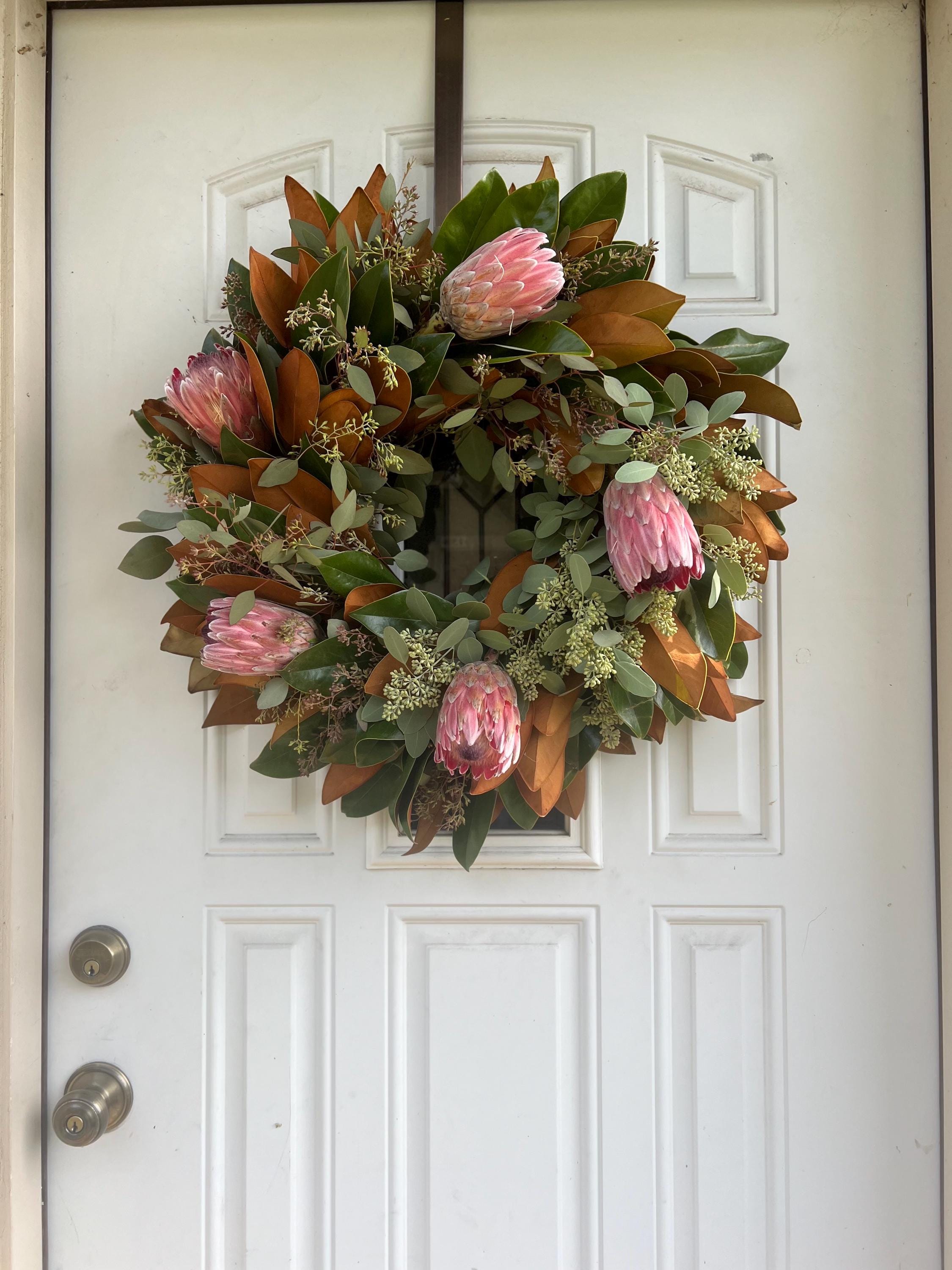 Fresh Magnolia, Seeded Eucalyptus, and Protea Fall Greenery Wreath
