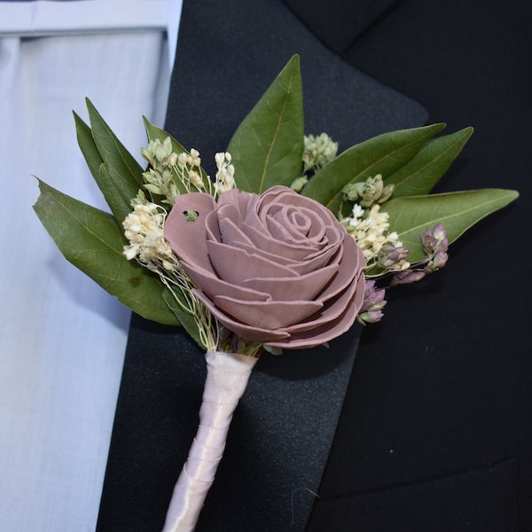 Mauve Wood Sola Flower Boutonniere "French Cottage"