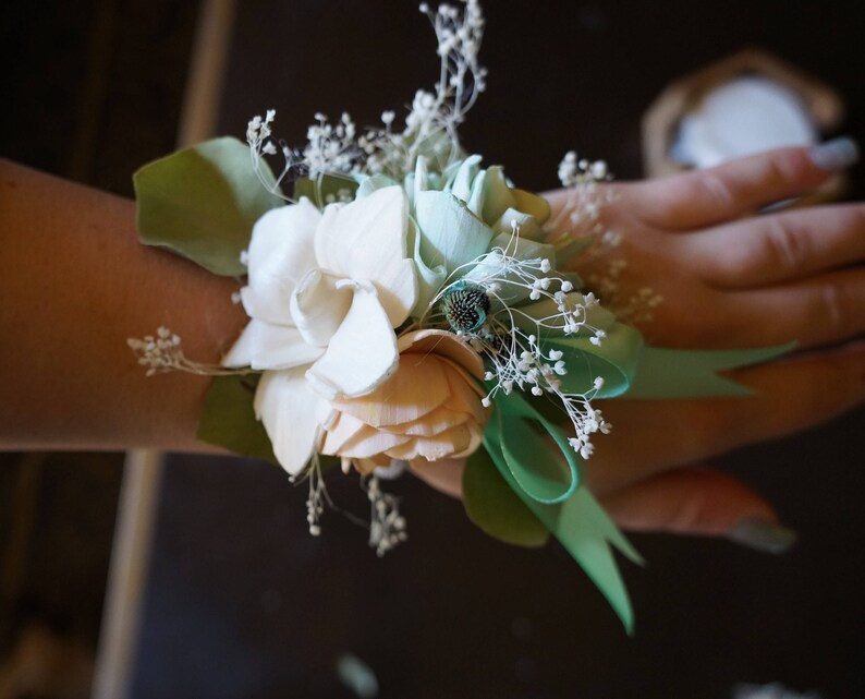 Mint Sorbet Sola Flower Corsage Wood Flower Corsage