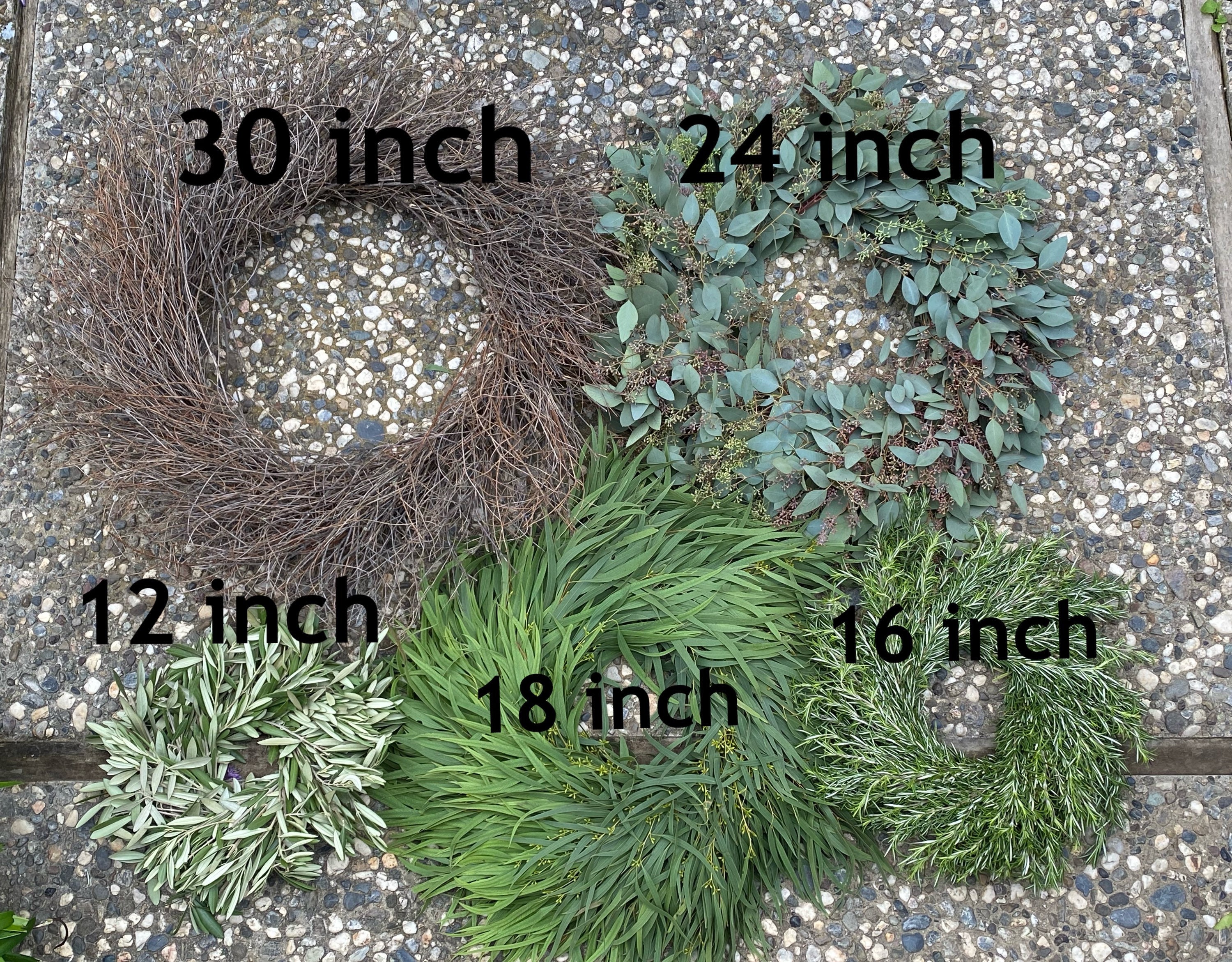 Fresh and Fragrant Handmade Bay Leaf Greenery Wreath - Thumbnail 5