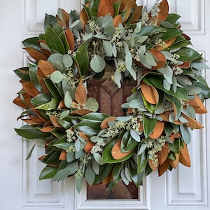 Fresh Seeded Eucalyptus and Magnolia  Wreath, Handmade with Fresh Greenery