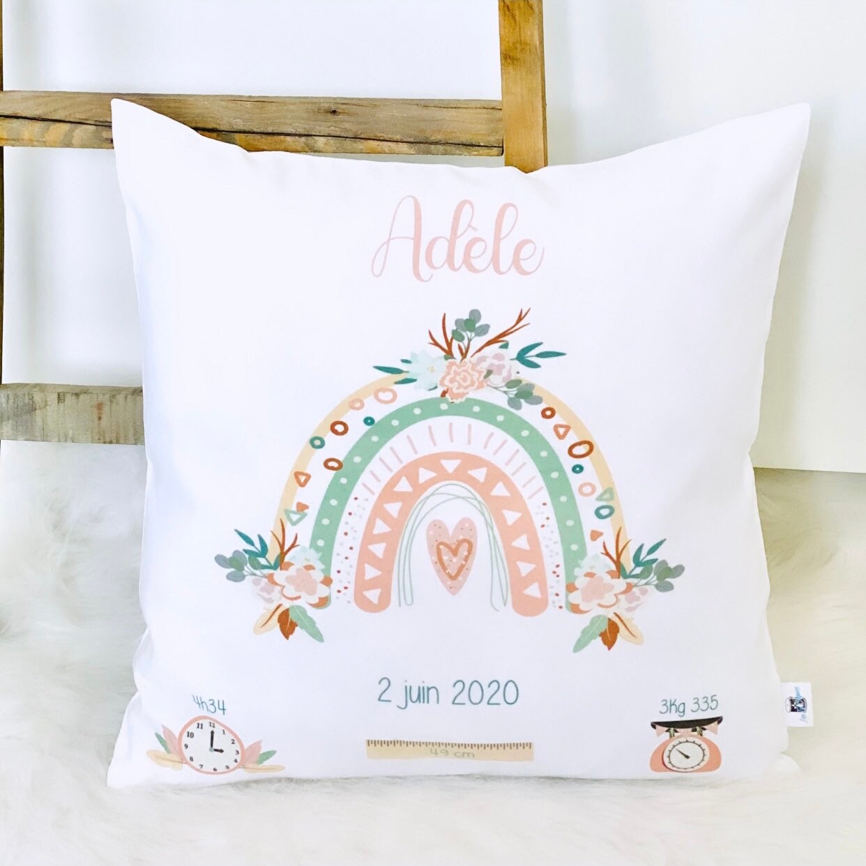 Coussin de Naissance/Cadeau Personnalisé Arc-En-Ciel