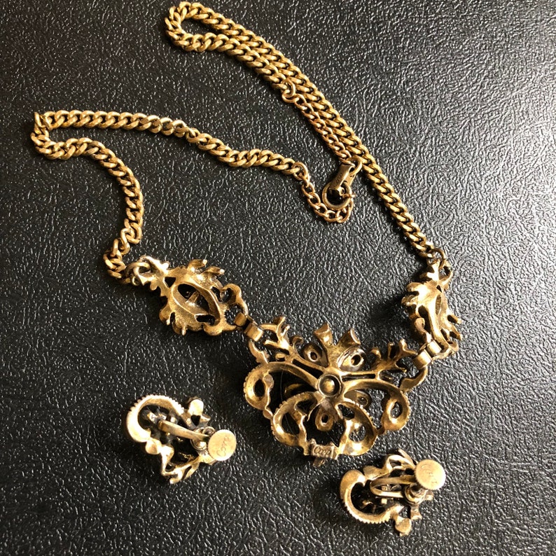 Coro Necklace Earrings Rhinestone Vintage Purple Stones Brass Setting Free Ship