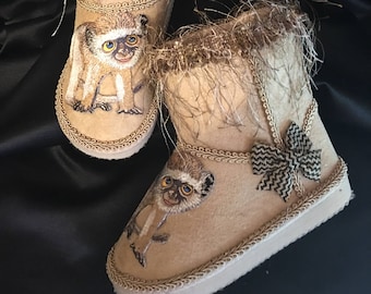 Beige Monkey Girl's Boots, Size 6