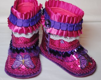 Red & Purple Girl's Boots, Size 3-3.5 (6-9 months)