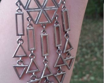 Geometric silver necklace