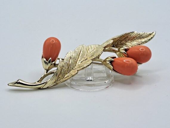 Sarah Coventry gold ton leaf and coral colored - image 1