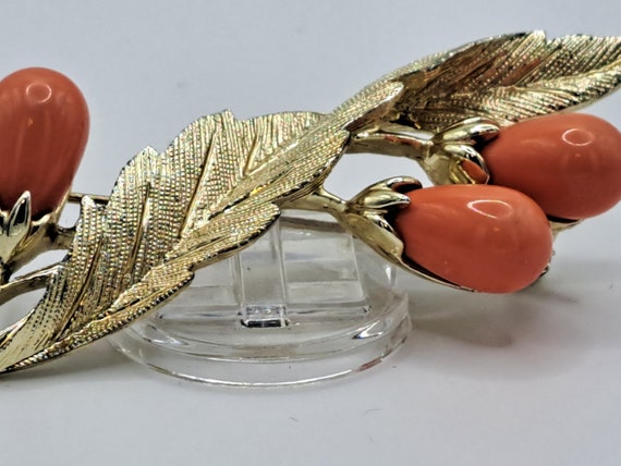 Sarah Coventry gold ton leaf and coral colored - image 2