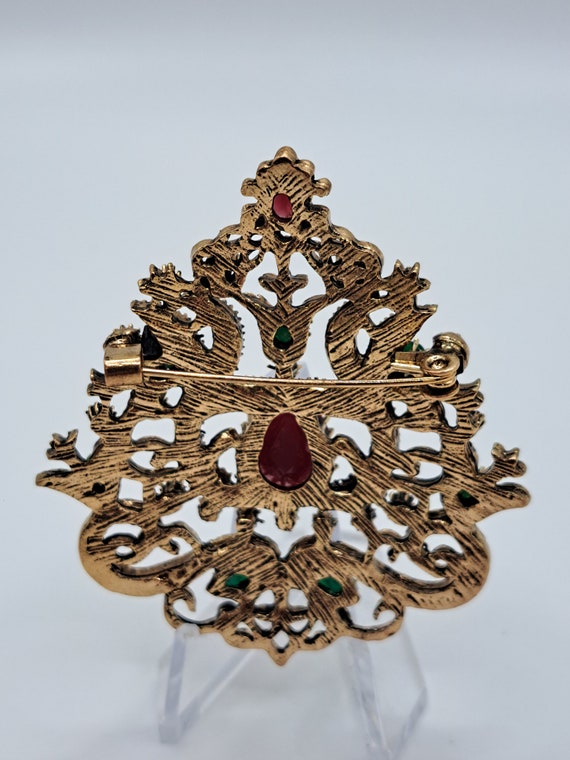 Gold tone jewel colored rhinestone brooch - image 5