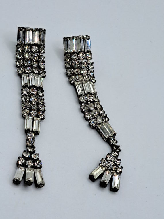 Pierced  rhinestone dangle earrings - image 3