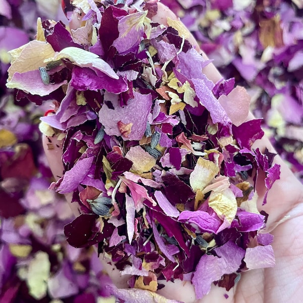 Flower Confetti | Wedding Exit Confetti | Wedding Confetti | Biodegradable Confetti | Lavender Floral Confetti | Dried Flower Confetti