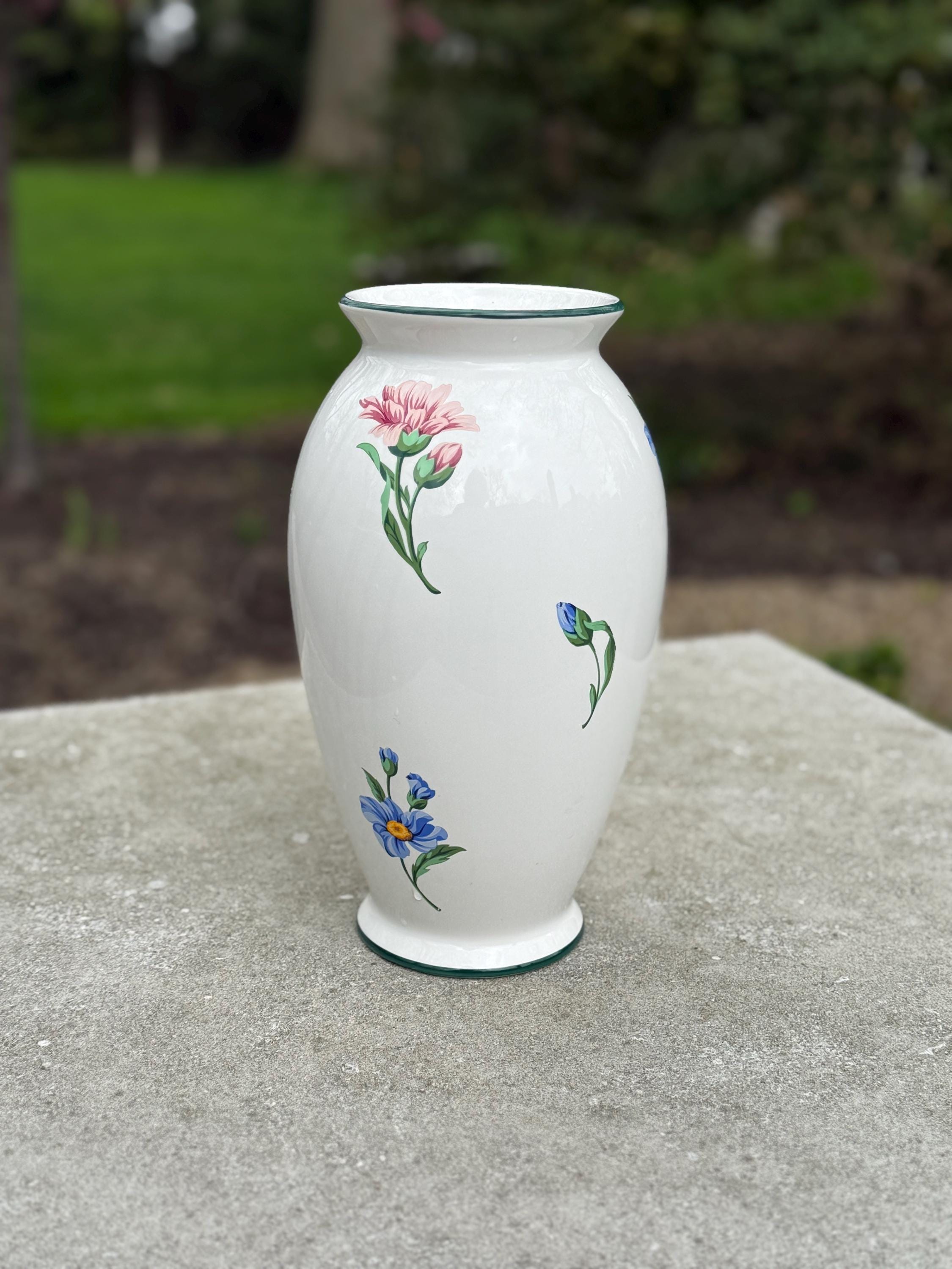 Tiffanys Vase - Etsy