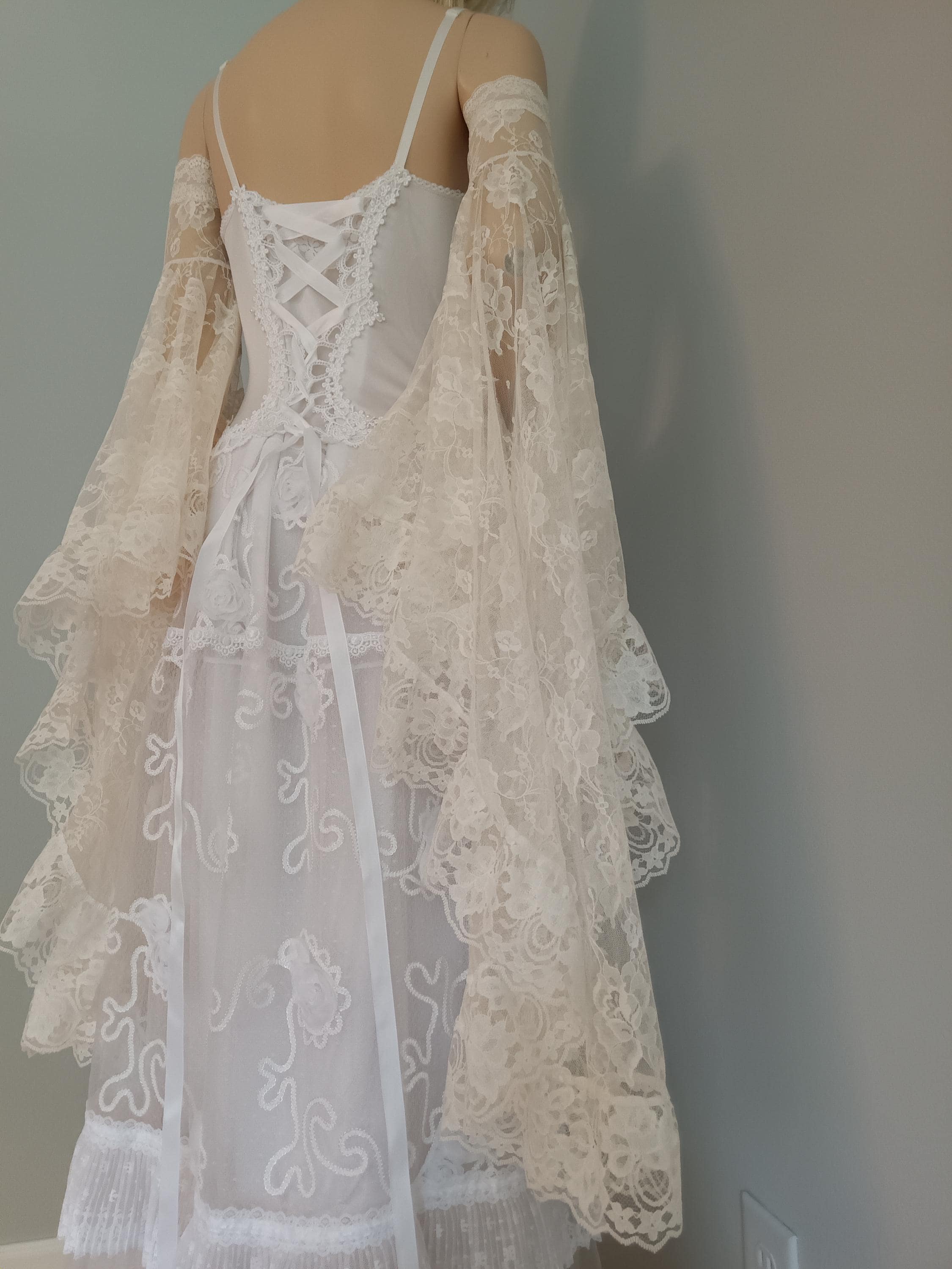 Boho Victorian Removable Sleeves | Bicep Ivory Lace Sleeves | Off Shoulder Bohemian Wedding Sleeves| Gift for Her| Wedding Sleeves