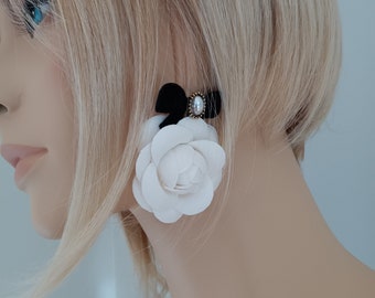 Bridal Black /White Rose Pearl Earrings, Wedding Rose Earrings, Flower Pearl Earring, Bridal Rose Earrings, Gift for Her, Gift