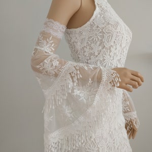 Detachable Bridal Sleeves off White Lace, Removable Romantic Sleeves, Off Shoulder Boho Wedding Sleeves