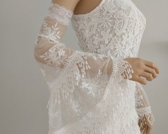 Detachable Bridal Sleeves off White Lace, Removable Romantic Sleeves, Off Shoulder Boho Wedding Sleeves