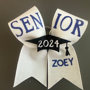 Senior keychain bow - Senior gift - Senior - graduation gift- graduation keychain
