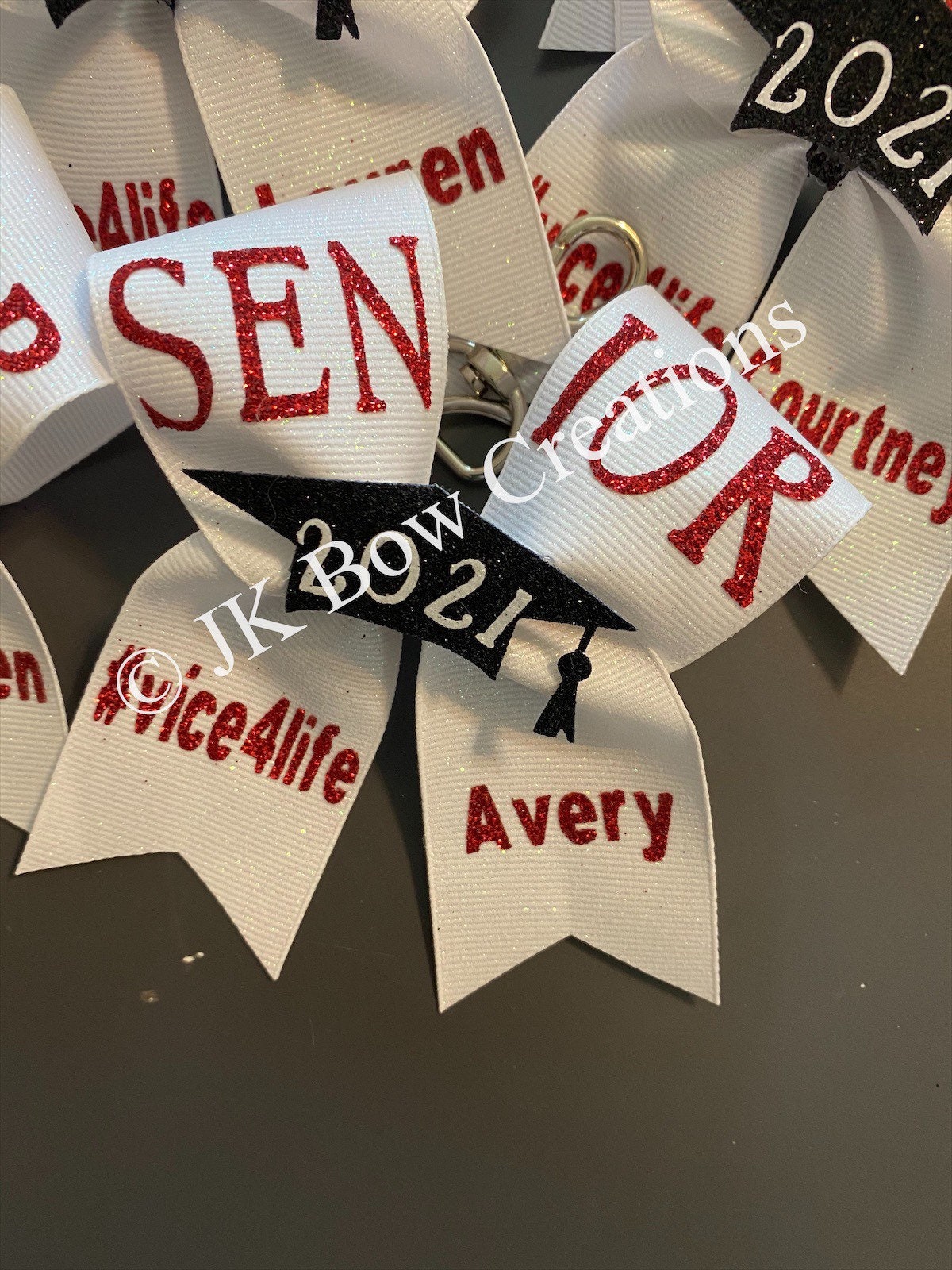 Senior keychain bow - Senior gift - Senior - graduation gift- graduation keychain