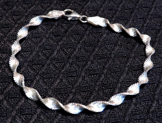 Vintage 7" Sterling Silver Twisted Snake Chain Br… - image 1