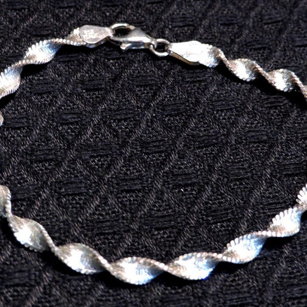 Vintage 7" Sterling Silver Twisted Snake Chain Bracelet Stamped 925 Italy