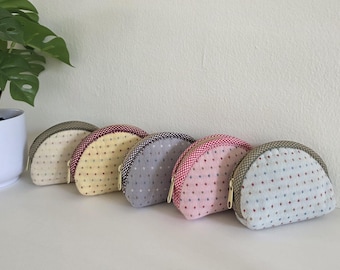 Handmade Dumpling-Shaped Mini Zipper Pouch – Cute Polka Dot Coin Purse | Half-Moon Key Case | Gift For Her