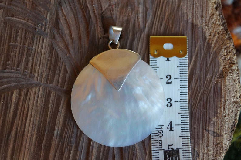 Mother of Pearl Pendant