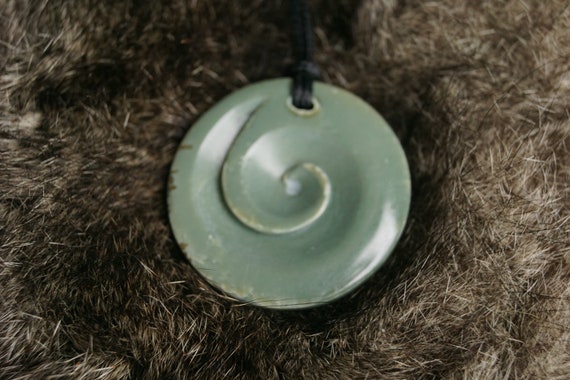 New Zealand Greenstone / Pounamu Koru Disc Pendant