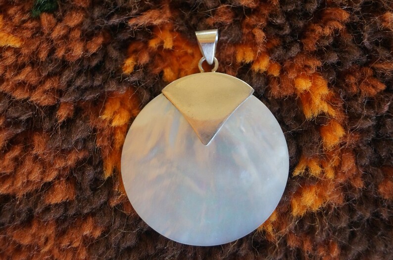 Mother of Pearl Pendant